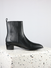Load image into Gallery viewer, ANKLE BOOTS | LMLEONIE | BLACK | SIZE 41-47
